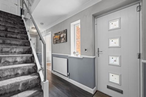 4 bedroom detached house for sale, Park Hollow, Barnsley S73