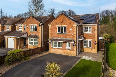 4 bedroom detached house for sale, Park Hollow, Barnsley S73