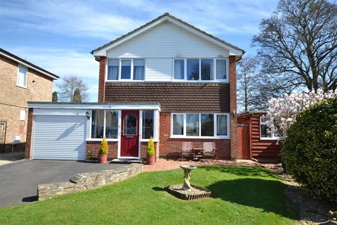 3 bedroom detached house for sale, Buckfield Road, Leominster