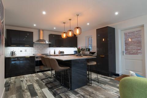 4 bedroom townhouse for sale, St Peters View, Sible Hedingham CO9