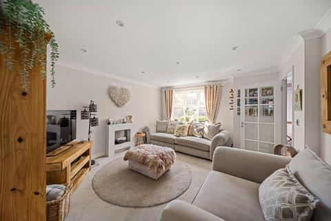 undefined, Caspian Way, Swanscombe DA10