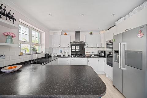undefined, Caspian Way, Swanscombe DA10