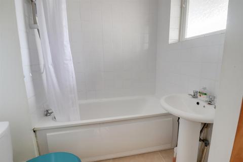 undefined, Woodgrange Court, Rawdon Drive, Hoddesdon, Herts