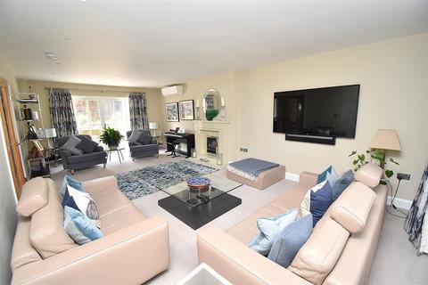Carrick House Woodside, Little Baddow, Chelmsford, CM3 4SR