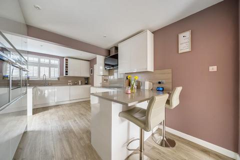 38 Eagle Close, Larkfield, Aylesford, ME20 6QE