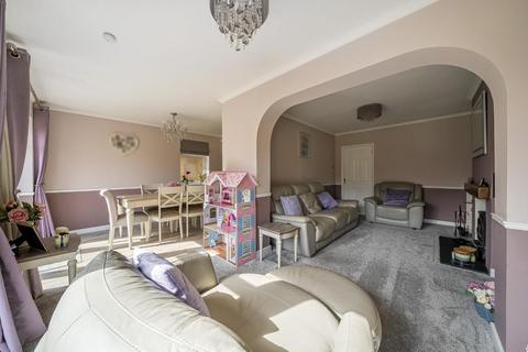 38 Eagle Close, Larkfield, Aylesford, ME20 6QE
