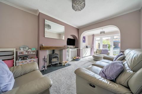 38 Eagle Close, Larkfield, Aylesford, ME20 6QE