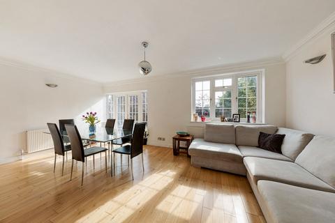 6 Grasmere Close, Loughton, IG10 1SL