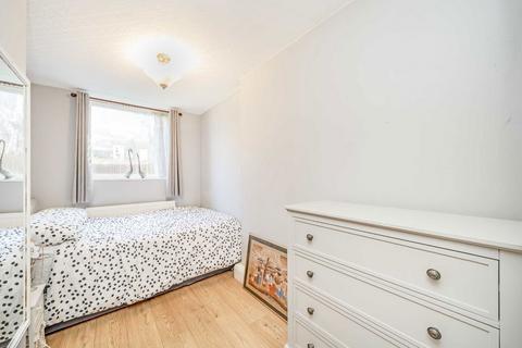 2 bedroom flat for sale, Oxford Road, London W5