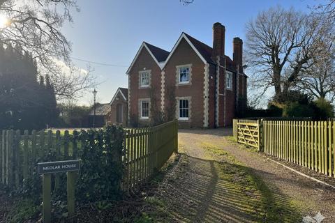 5 bedroom detached house for sale, Southminster Road, Mayland, Chelmsford