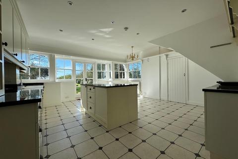 5 bedroom detached house for sale, Southminster Road, Mayland, Chelmsford
