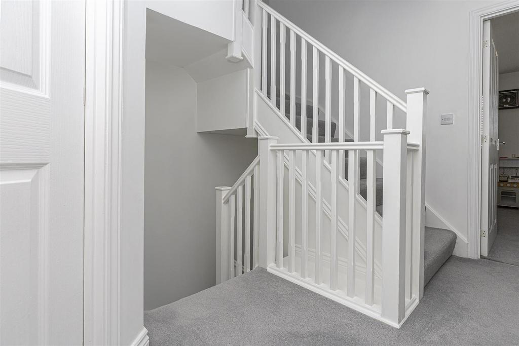 Bramleys Estate Agents - Annie Smith Way - Birkby