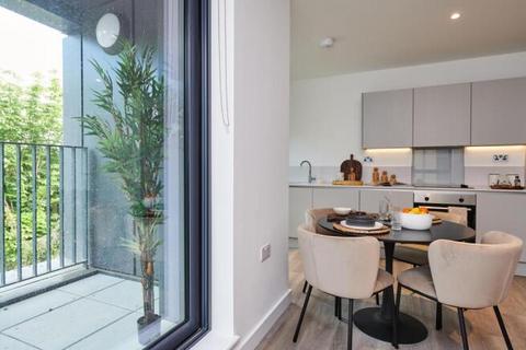 2 bedroom apartment to rent, Assay Apartments, Guildford GU1