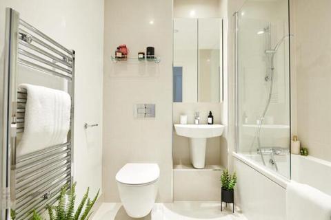 2 bedroom apartment to rent, Assay Apartments, Guildford GU1