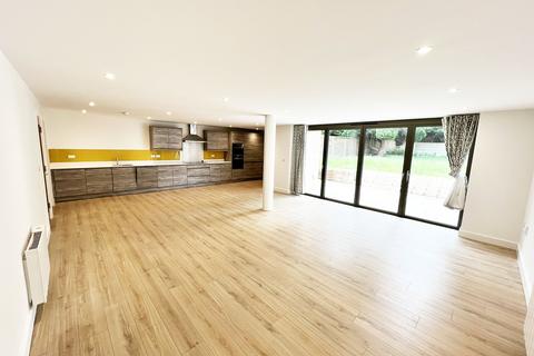 undefined, Glade House, 327 Woodstock Road, Oxford, Oxfordshire