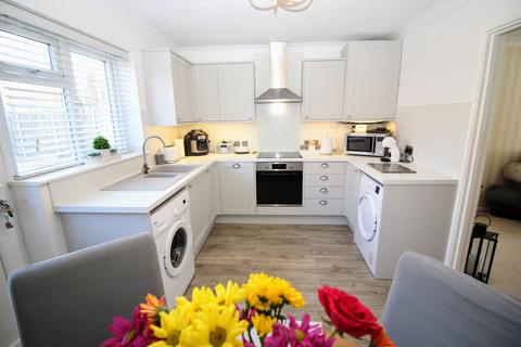 2 bedroom semi-detached house for sale, Ladbrooke Road, Clacton-on-Sea
