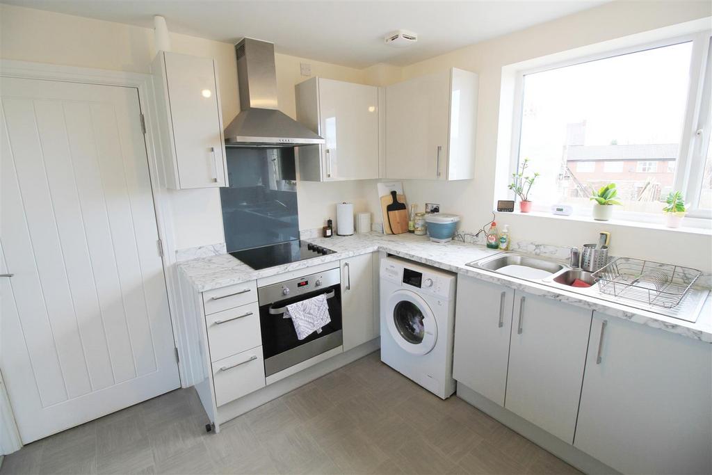 Kitchen..jpg
