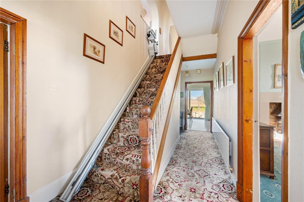 Stair/Hallway