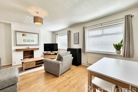53 Claremont Road, Hornchurch, RM11 1BY