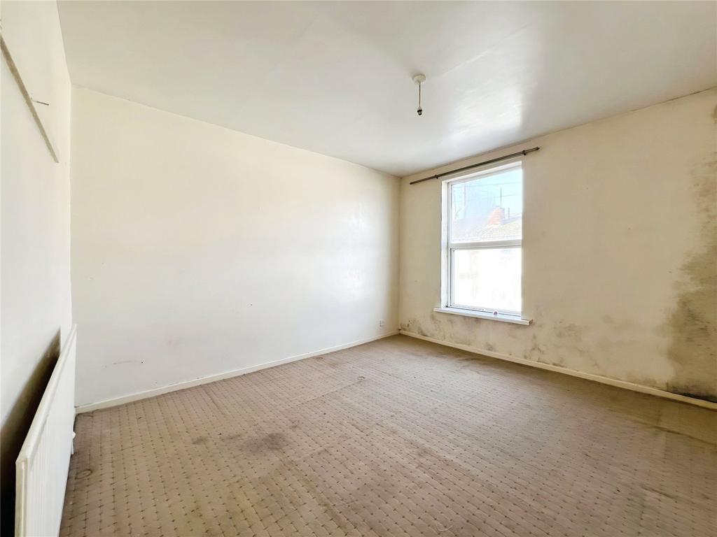 Bedroom 2 Front