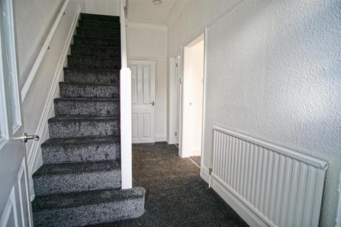 3 bedroom terraced house to rent, 3-Bed Terraced House to Let on Queens Road, Fulwood, Preston