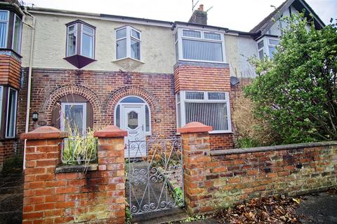 3 bedroom terraced house to rent, 3-Bed Terraced House to Let on Queens Road, Fulwood, Preston