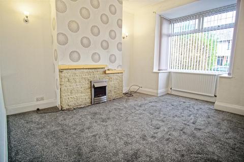 3 bedroom terraced house to rent, 3-Bed Terraced House to Let on Queens Road, Fulwood, Preston