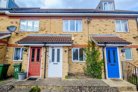 25 Hill View Drive, London, SE28 0LJ