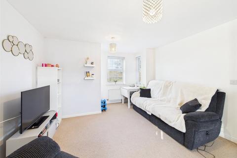 11 Woodvale Kingsway, Quedgeley, Gloucester, GL2 2AU