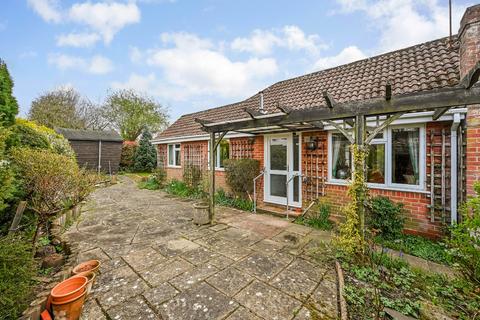 3 Beverley Gardens, Swanmore, Southampton, SO32 2RT