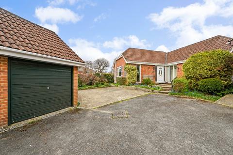 3 Beverley Gardens, Swanmore, Southampton, SO32 2RT