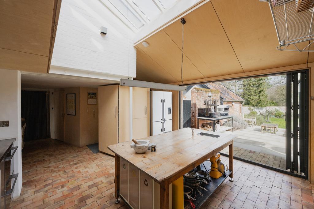 271718 - 1-2 Church Terrace, Halesworth-25.jpg