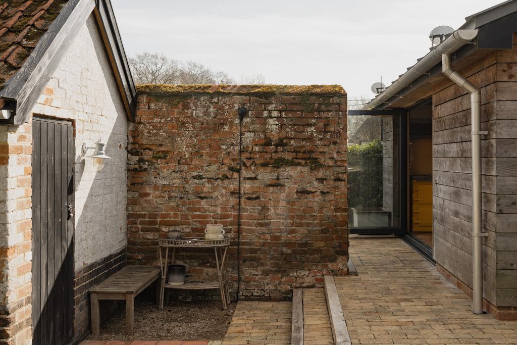 271712 - 1-2 Church Terrace, Halesworth-19.jpg