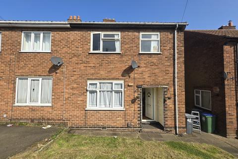 3 bedroom semi-detached house to rent, Ivy House Road, Oldbury, West Midlands, B69