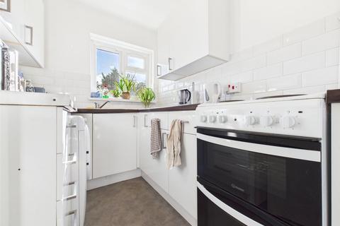 2 bedroom apartment to rent, Beatty Avenue, Brighton, East Sussex, BN1