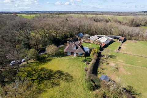 3 bedroom equestrian property for sale, Agester Lane, Denton, Canterbury, CT4