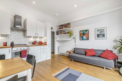 Flat 2, 96 Middleton Road, London, E8 4LN