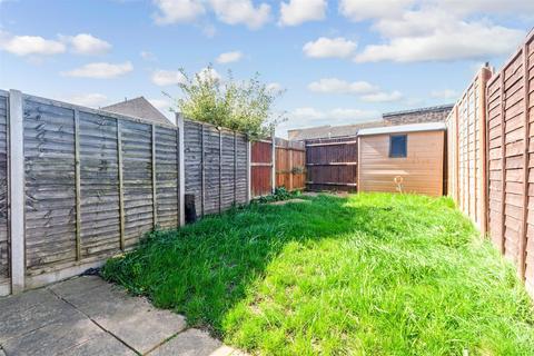 49 Thistledown, Gravesend, DA12 5EU
