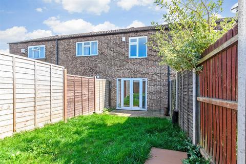 49 Thistledown, Gravesend, DA12 5EU