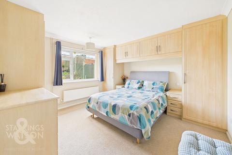 2 bedroom semi-detached bungalow for sale, Meadow Road, Costessey, Norwich