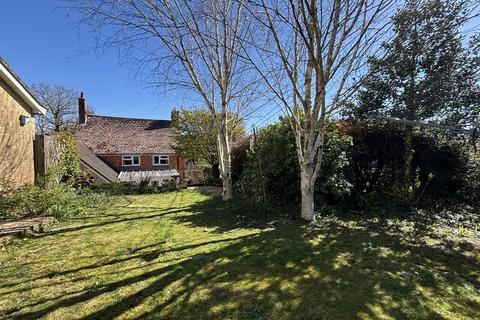 3 bedroom cottage for sale, The Street, East Knoyle, Salisbury