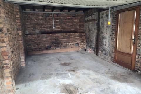 Property to rent, Lynedoch Place Lane (GARAGE), Edinburgh, Midlothian, EH3