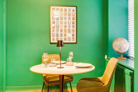 undefined, Red Lion Court, City, London, EC4A