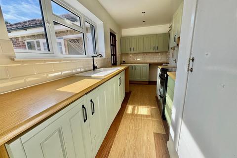 10 Normandy Avenue, Burnham-on-crouch, CM0 8JR