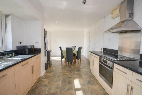4 Burnbridge, Seaton Burn, Newcastle Upon Tyne, NE13 6DZ