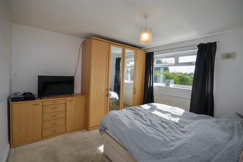 4 Burnbridge, Seaton Burn, Newcastle Upon Tyne, NE13 6DZ