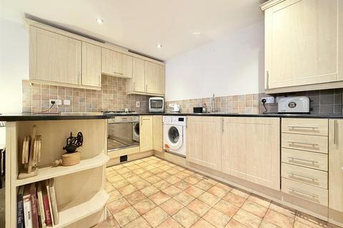 1 bedroom apartment for sale, The Bank, Swan Hill, Shrewsbury