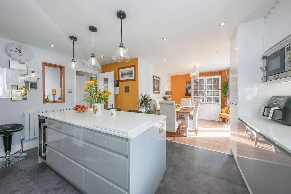 Dining Kitchen