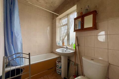 606b Greenford Road, Greenford, UB6 8QU