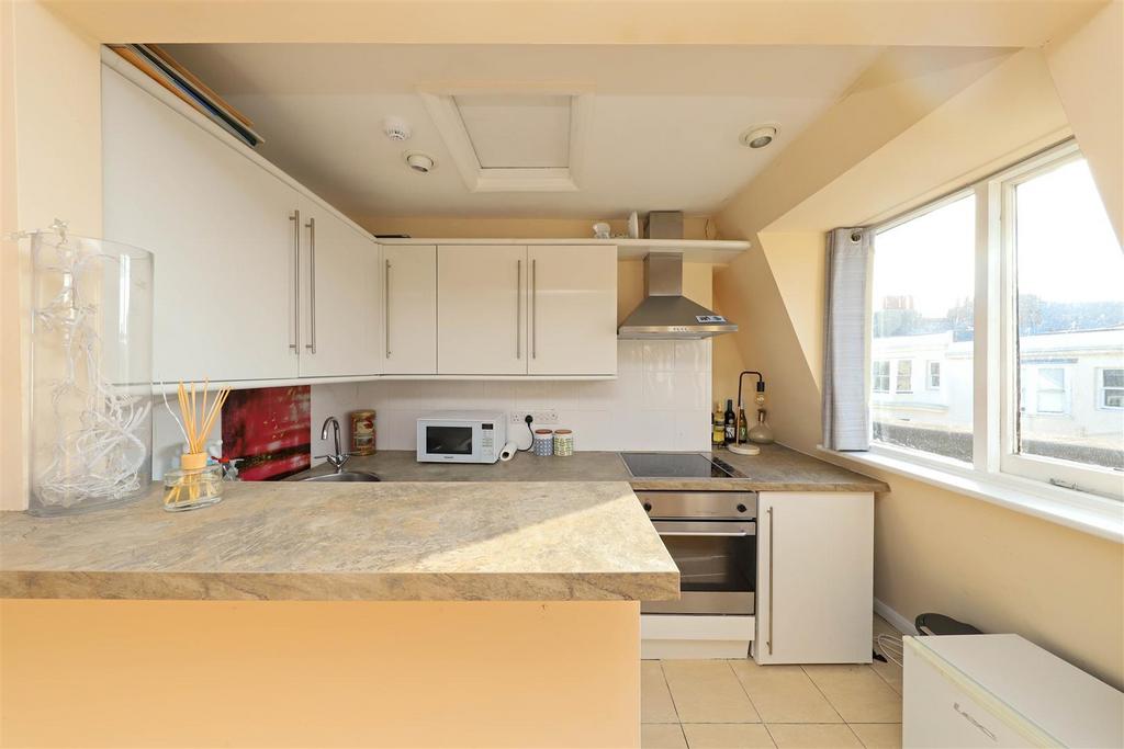 Nicholas james waterloo kitchen .jpg